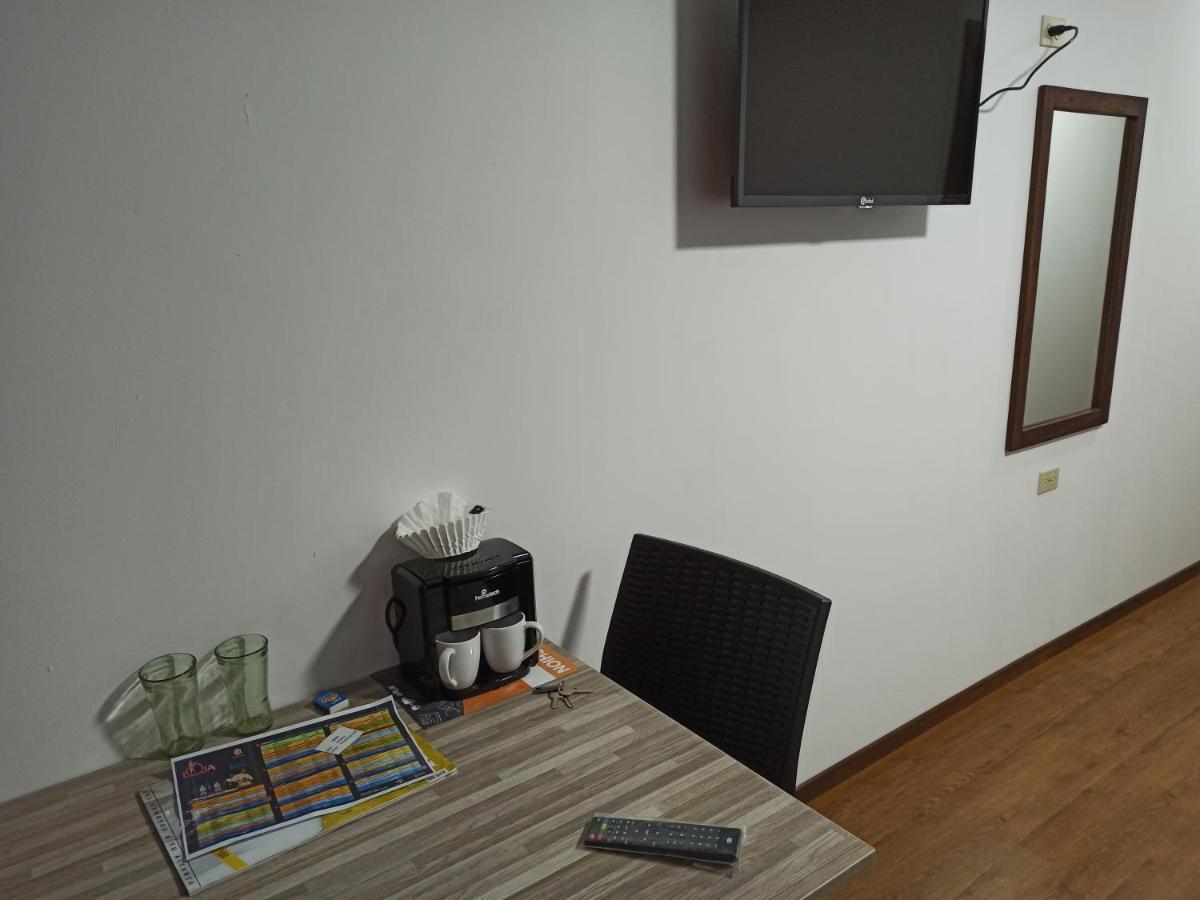 Habitaciones Alkimya Лоха Экстерьер фото